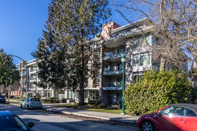 Heather Place in Vancouver, BC - Building Photo - Building Photo