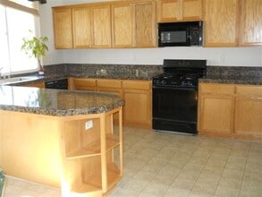 9531 Arbon Ct in Elk Grove, CA - Building Photo - Building Photo