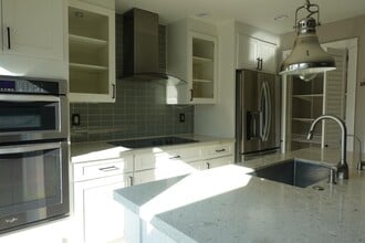 3195 Edenbank Dr in San Jose, CA - Building Photo - Building Photo