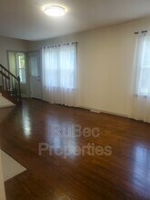 3405 Erinbrook Ln in Charlotte, NC - Building Photo - Building Photo