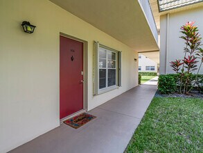 12 Vis Gdns Trl in Vero Beach, FL - Building Photo - Building Photo