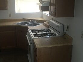 4216 Russel Ct NE in Rio Rancho, NM - Building Photo