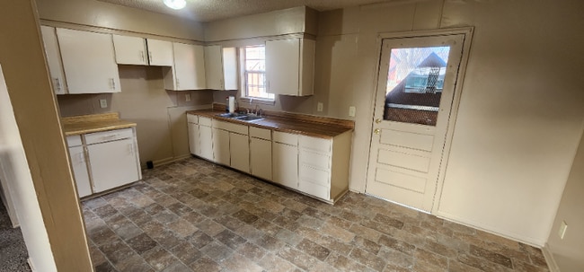 2308 E 13th St in Kansas City, MO - Building Photo - Building Photo