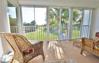 5923 Sand Wedge Ln in Naples, FL - Building Photo
