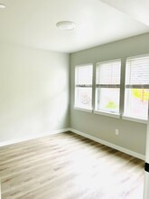 4145 Britton Loop Rd in Bellingham, WA - Building Photo - Building Photo