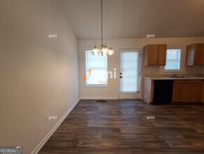 6651 Breckenridge Dr in Douglasville, GA - Building Photo - Building Photo