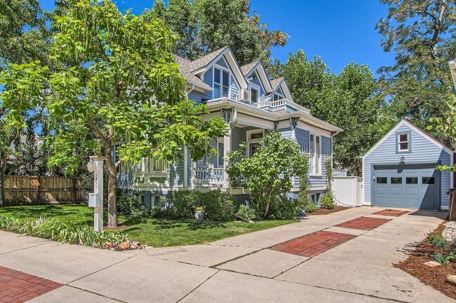 1806 Walnut Hollow Ln in Boulder, CO - Building Photo - Building Photo