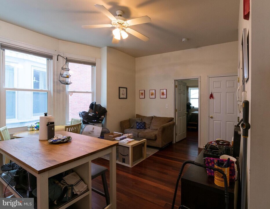 4841 Walton Ave Photo