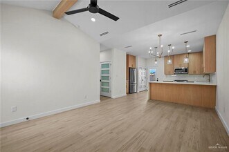 20 Mockingbird Rd in Weslaco, TX - Building Photo - Building Photo