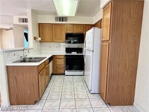 3101 Casey Dr in Las Vegas, NV - Building Photo - Building Photo