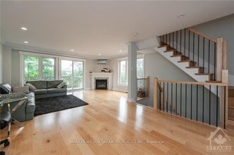 91 Robinson Av in Ottawa, ON - Building Photo - Building Photo