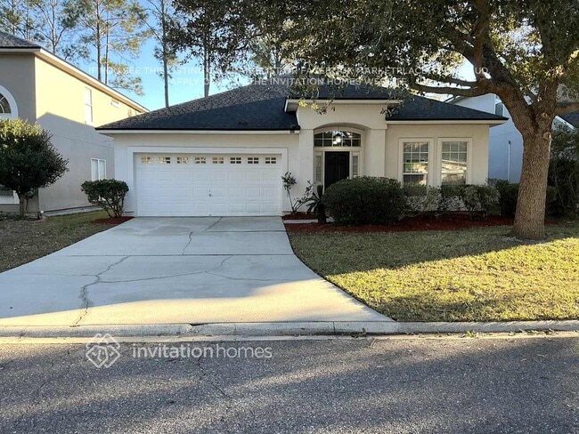 property at 3813 Westridge Dr