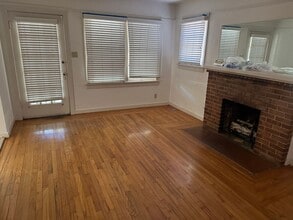 520-520 Sycamore Ave in Modesto, CA - Building Photo - Building Photo