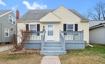 3360 Edgeworth St in Ferndale, MI - Building Photo