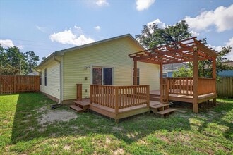 182 Tafflinger Rd in Crawfordville, FL - Building Photo - Building Photo