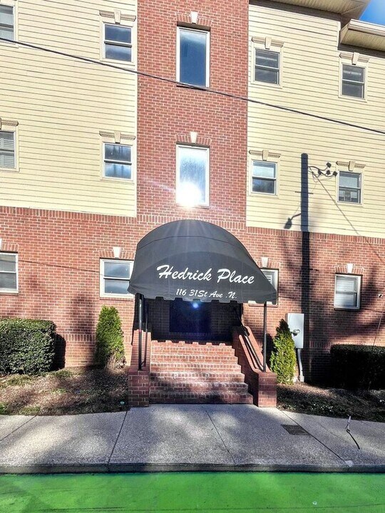 116 31st Ave N in Nashville, TN - Foto de edificio