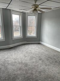 922 E 20th St photo'