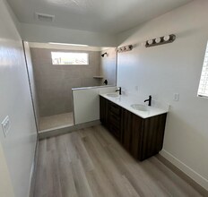 2296 E Alexander Ln in Saint George, UT - Building Photo - Building Photo