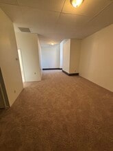 Academy Place Apartments in Knightstown, IN - Foto de edificio - Building Photo