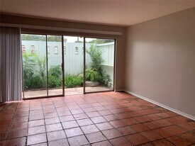 1808 W 35th St in Austin, TX - Building Photo
