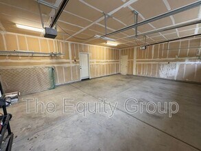 4911 W Elkhorn Ave in Visalia, CA - Building Photo - Building Photo