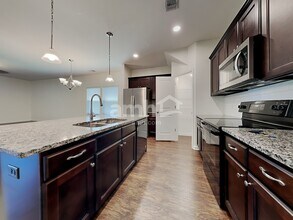 11 Crabapple Cir in Savannah, GA - Building Photo - Building Photo
