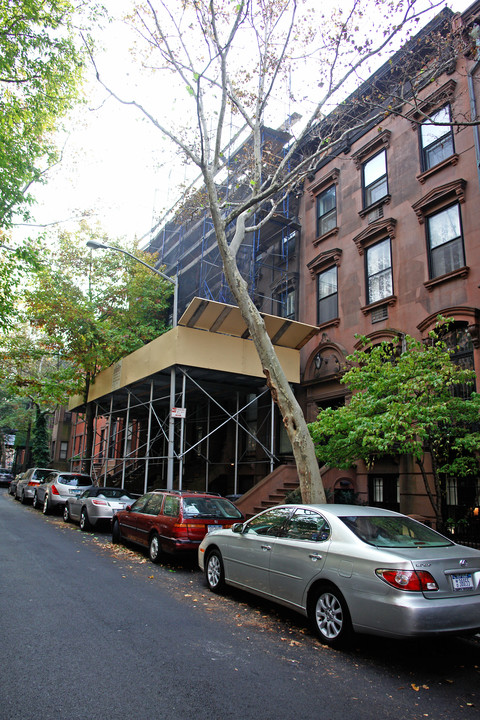 34-36 Remsen St in Brooklyn, NY - Foto de edificio