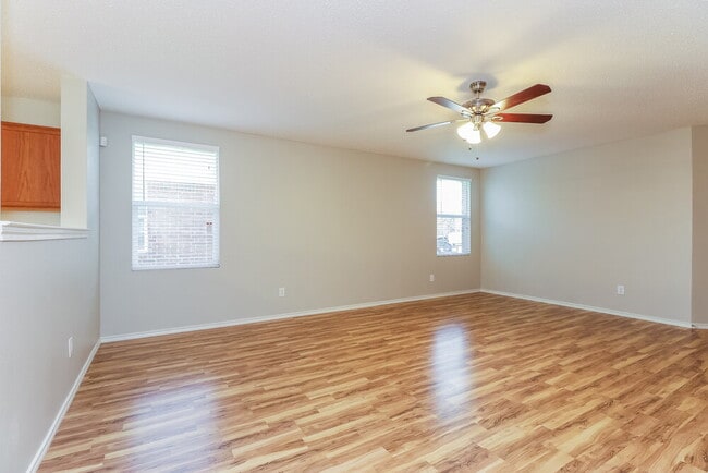 1625 Sierra Meadow Ln in Justin, TX - Building Photo - Building Photo