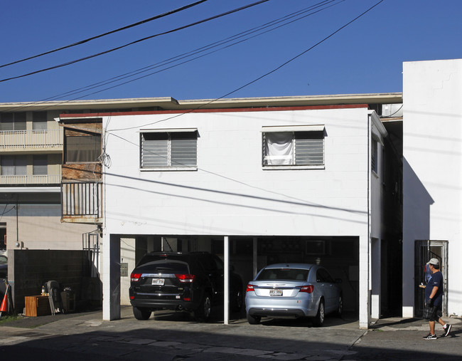 1228 Makiki St in Honolulu, HI - Building Photo - Building Photo