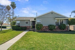 15246 Lashburn St in Whittier, CA - Building Photo
