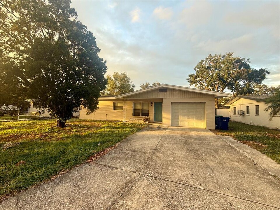 4717 W Fielder St in Tampa, FL - Building Photo