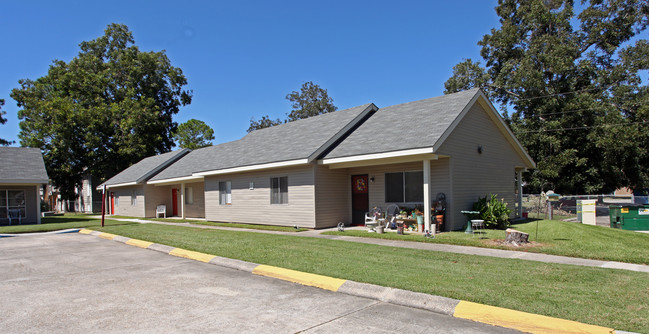 Sharlo Terrace II Apartments in Baton Rouge, LA - Foto de edificio - Building Photo