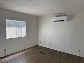 1550 Packard Ave in Kingman, AZ - Building Photo - Building Photo