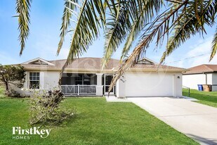 3612 14th St SW in Lehigh Acres, FL - Building Photo