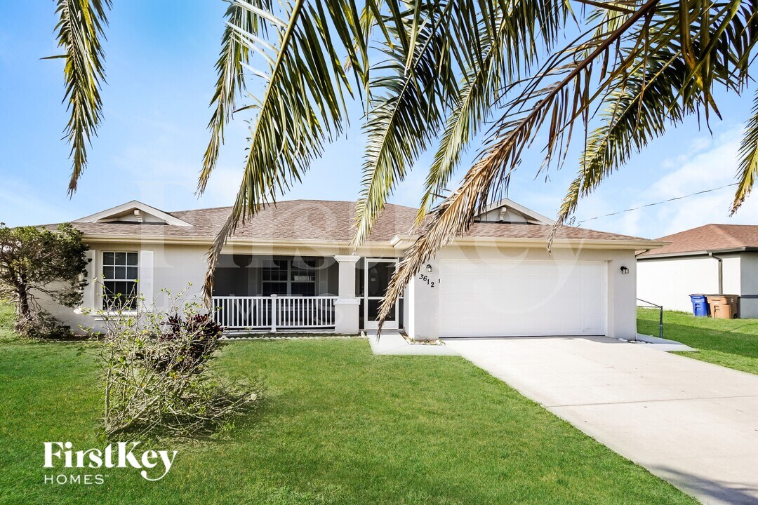 3612 14th St SW in Lehigh Acres, FL - Building Photo
