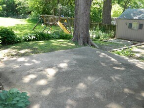 1145 65th St in Windsor Heights, IA - Building Photo - Building Photo