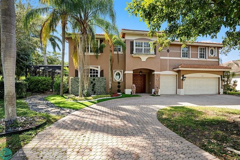 372 NW 118th Terrace in Coral Springs, FL - Foto de edificio