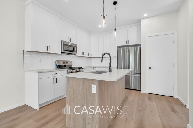 10463-10159 159 St NW in Edmonton, AB - Building Photo - Building Photo