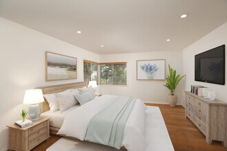 7861 Oceanus Dr in Los Angeles, CA - Building Photo - Building Photo