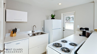 Grandview Apartments in Wichita, KS - Building Photo - Building Photo