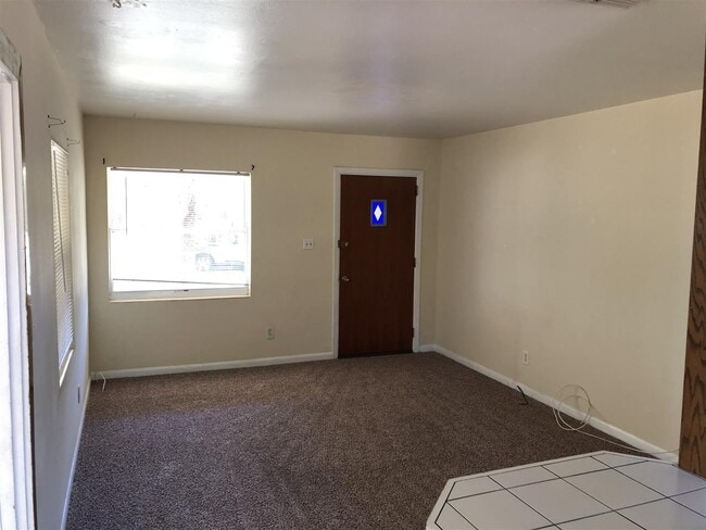 2404 Surrey St in Tallahassee, FL - Building Photo - Building Photo