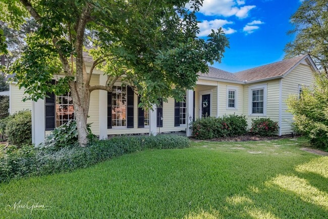 property at 770 Delaware St