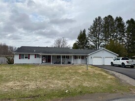 6317 Pleasant Dr in Rome, NY - Building Photo