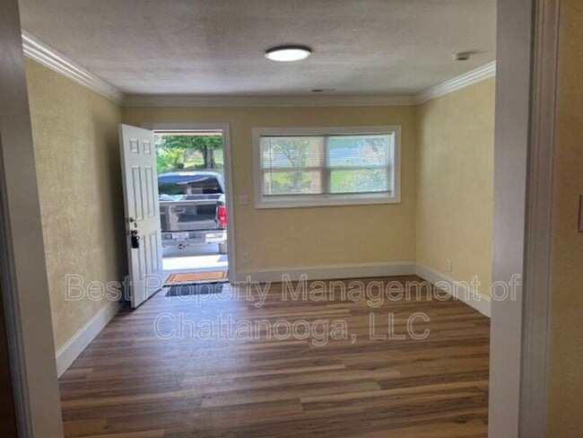 property at 5281 Usher Dr