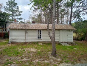 599 Federal Rd in Benson, NC - Building Photo - Building Photo