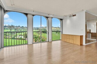 1001 Genter St in San Diego, CA - Building Photo - Building Photo