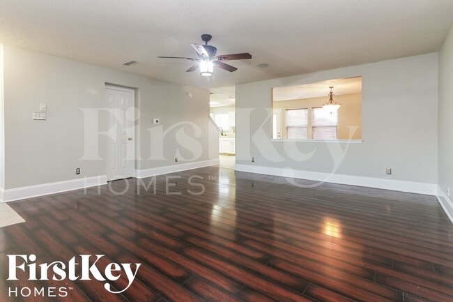 8857 Browns Valley Ct in Indianapolis, IN - Foto de edificio - Building Photo