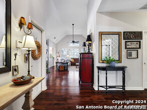 13934 Amber Crest in San Antonio, TX - Foto de edificio - Building Photo