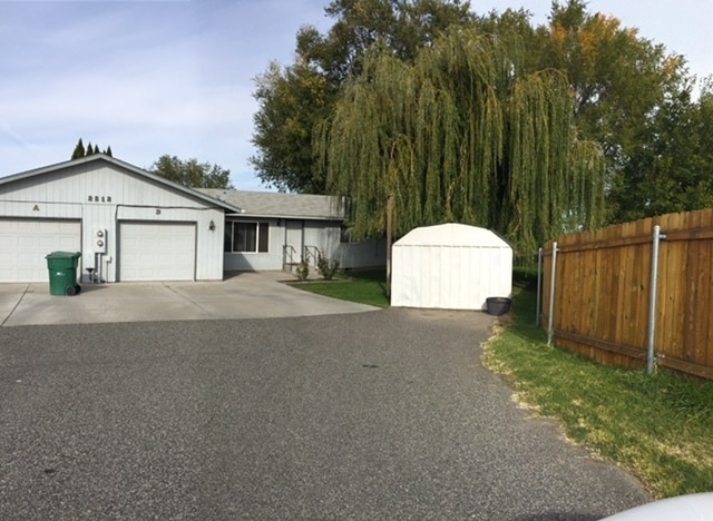 property at 2312 W 12TH PL