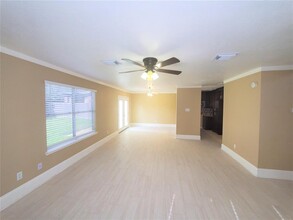 1115 Pennygent Ln in Channelview, TX - Building Photo - Building Photo